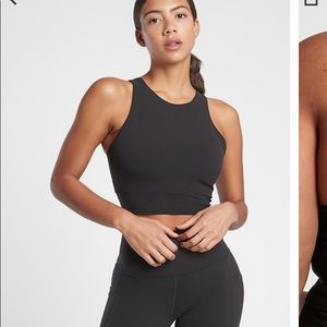 D-DD Conscious Crop Athleta M